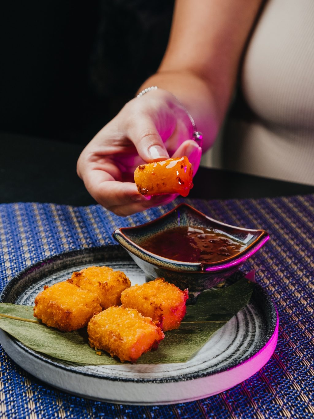 Instagram post from eljapooficial. This post is in position 0.