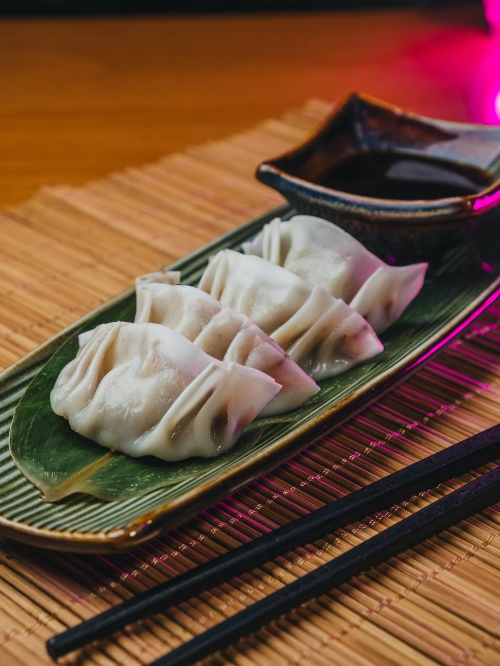 Instagram post from eljapooficial. This post is in position 3.