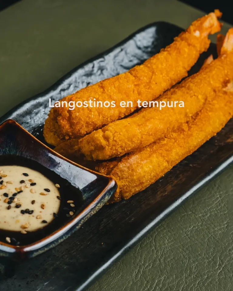 Instagram post from eljapooficial. This post is in position 2.