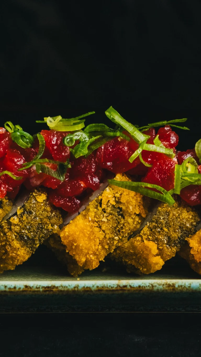 Instagram post from eljapooficial. This post is in position 0.