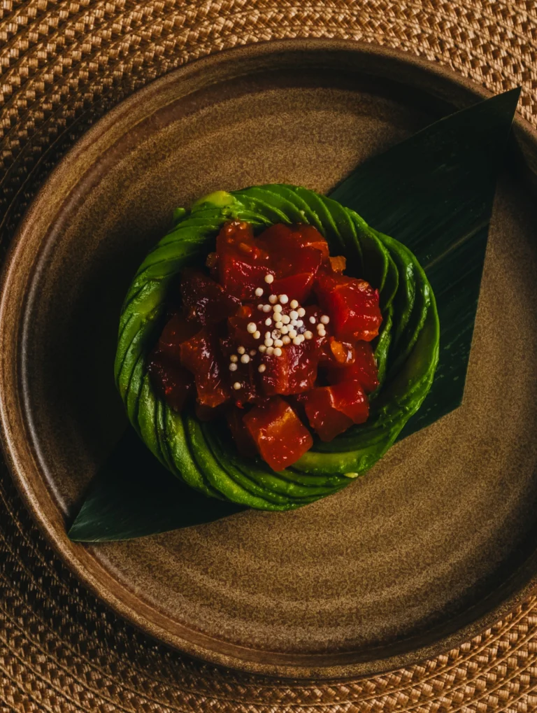 Instagram post from eljapooficial. This post is in position 6.