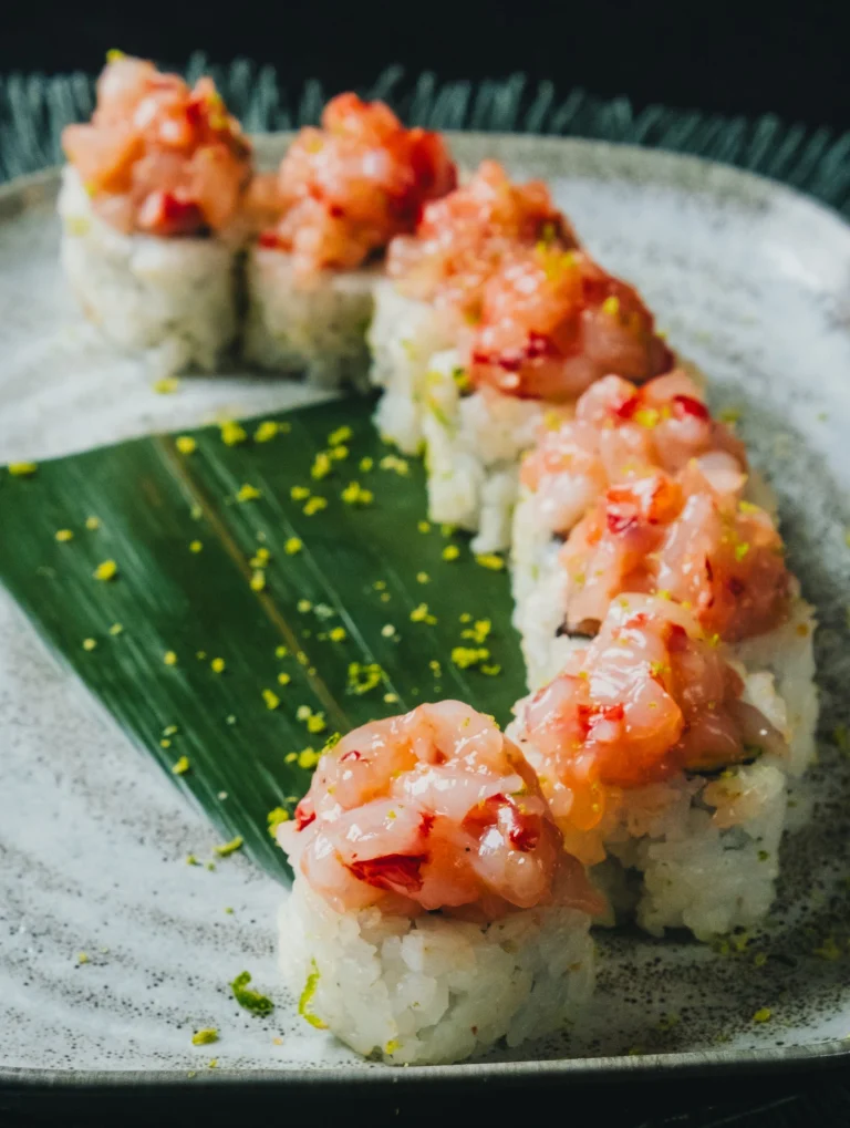 Instagram post from eljapooficial. This post is in position 5.